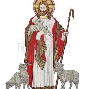 以下が含まれることがあります： 良い羊飼いとしてのイエス・キリストを描いた刺繍パッチ。白いローブに赤と茶色の外衣を着ています。彼は腕に子羊を抱き、羊飼いの杖を持っています。4匹の羊が彼を取り囲んでいます。