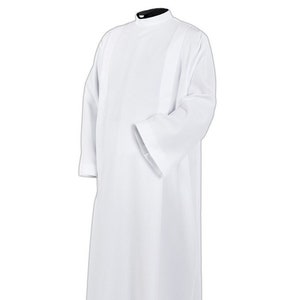 Traditionelle Priesteralbe, exklusive Alben, Gewänderalben, Alben für Priester, Alben für liturgische Gewänder.