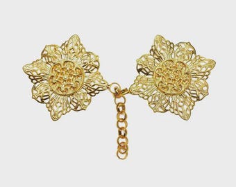 Clasp for liturgical vestments,Clasp for Priest Copes and Humeral Veils,gold-plated brass,Accessories for church celebrations.