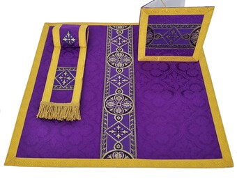 Burse, maniple and chalice veil,Colors white, green, purple, red,black,gold,cream,rose,cream/red, white/red.