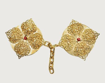 Clasp for liturgical vestments,Clasp for Priest Copes and Humeral Veils,gold-plated brass,Accessories for church celebrations.
