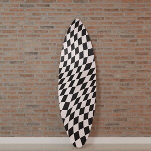 Surfbrett Wandkunst auf Glas (Acryl): Wellige Karo