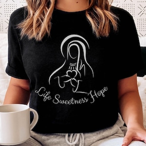 Marian Catholic Shirt, Mary T-shirt, Womens Catholic Tee, Catholic T-Shirt, Catholic Mothers Day, Catholic Apparel, Trad, Catholic Gift