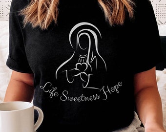 Marian Catholic Shirt, Mary T-shirt, Womens Catholic Tee, Catholic T-Shirt, Catholic Mothers Day, Catholic Apparel, Trad, Catholic Gift