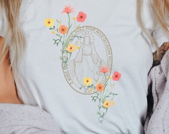 Marian Catholic Shirt, Mary T-shirt, Womens Catholic Tee, Catholic T-Shirt, Mary Shirt, Catholic Apparel, Trad, Catholic Gift