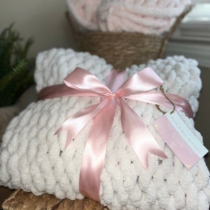 Cozy yarn knit baby blankets