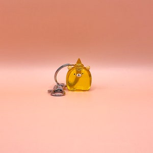 Honey Bear |Keychain| FREE SHIPPING  If Your Purchase Total is 3 Or More of Any Item With Code "THREESHIP"