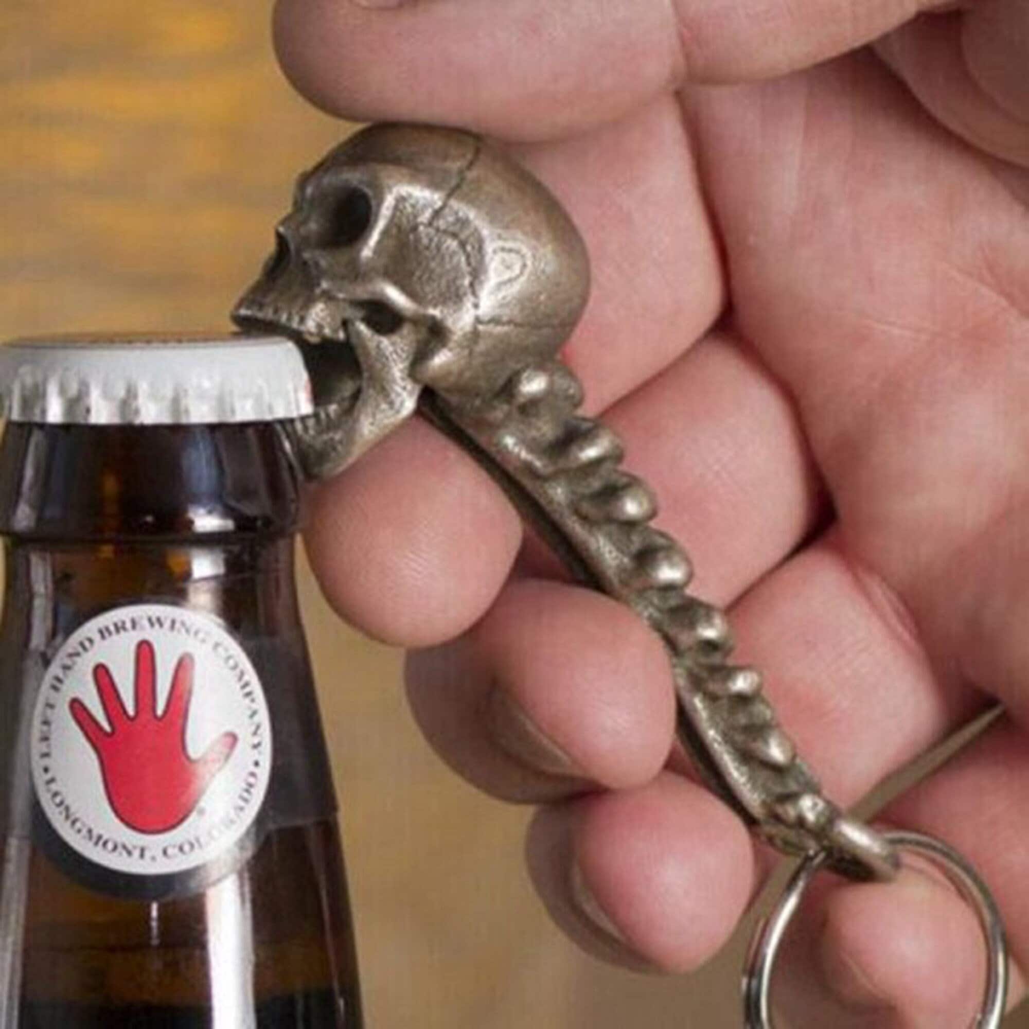 LKKCHER Skull Gifts, Skeleton Hand Beer Bottle Opener, Gothic Gifts  Birthday Halloween Gifts for Men Dad Boyfriend Husband Beer Opener  Collector with