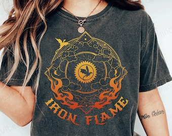 Iron Flame Shirt: Drachenreiter Grafik T-Shirt, Bücherwurm Geschenk