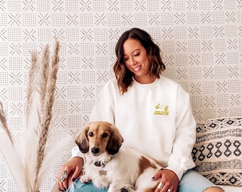 Embroidered Dog Mom Crewneck, Embroidered Dog Mom Sweatshirt, Women's Dog Mom Crewneck, Women's Mother's Day Shirt, Dog Mom Shirt