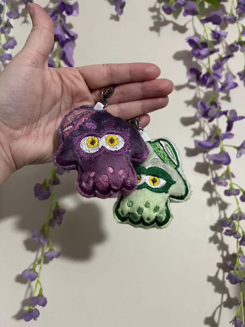 The Squid Sisters Idol Keychains - Callie and Marie - Etsy