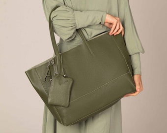 Tote bags for women - Forest green shoulder handbag - Large tote bag for travel - Laptop crossbody bag - Italian designer leather purse