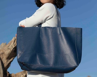 Full Grain Leather Tote Bag in Dark Blue color, Oversize Shoulder Bag for Women, Large Every Day Work Tote Bag, Italian Bags, Gift for Her