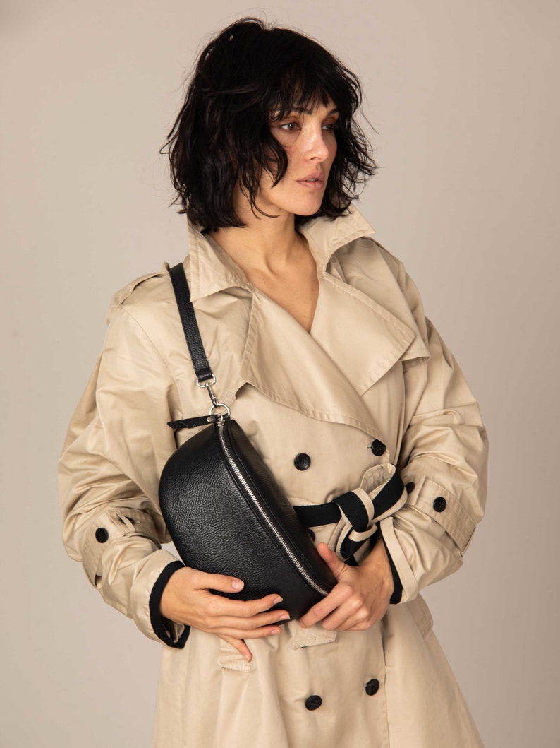 Genuine leather fanny pack, Small leather sling bag, Handmade mini crossbody bag, Trendy bum bag in soft Italian leather Black