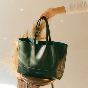 Forest green leather shoulder bag, women leather goods