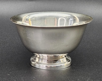 Reed & Barton Paul Revere Design Silver Plated Small Pedestal Bowl