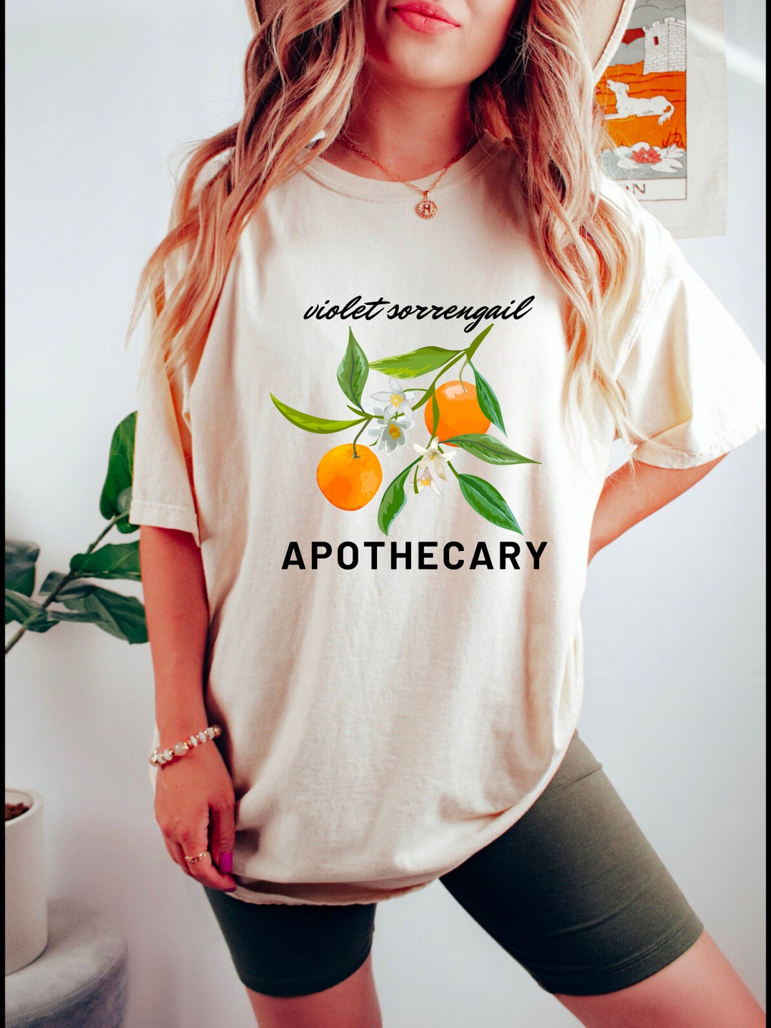 Violet Sorrengail Apothecary Graphic Tee - Etsy