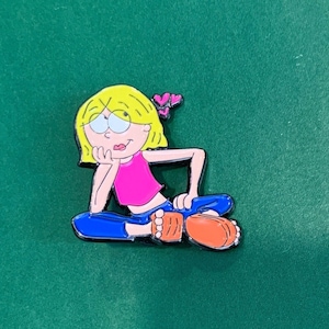 Enamel Pin| Lizzie McGuire | Lapel pin| Disney channel y2k nostalgia | millennials accessories | Hilary duff