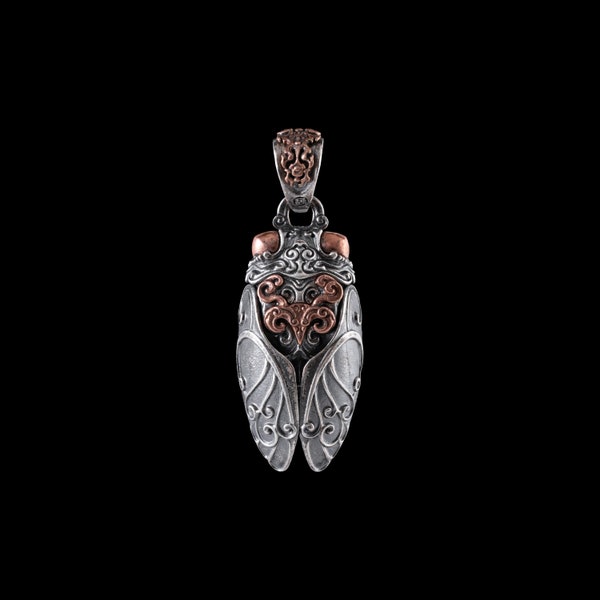 Silver Cicada Pendant. Insect Jewelry. Silver Jewelry. Silver Necklace. Bug Lover Gift. Gift for him/ her. Coppertist.wu.