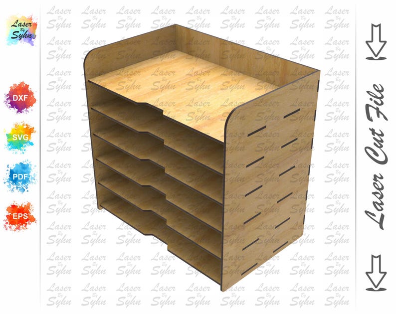 Op de afbeelding: Een houten ordner met vijf vakken. De ordner heeft een afgeronde voorrand en een decoratief patroon aan de zijkant.