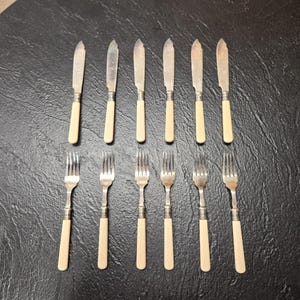 Vintage Epns Fish Knives - Etsy