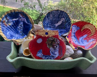 Versierde zeemeerminnen, Chagall, grote schaal met knipsel van 4,5 inch, schaal met schelp, ring of snuisterij