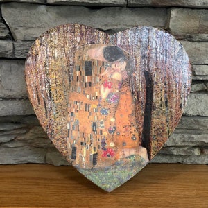 Heart Shaped Paper Gift Box Victorian Decoupage Style Romance Valentine's  Love