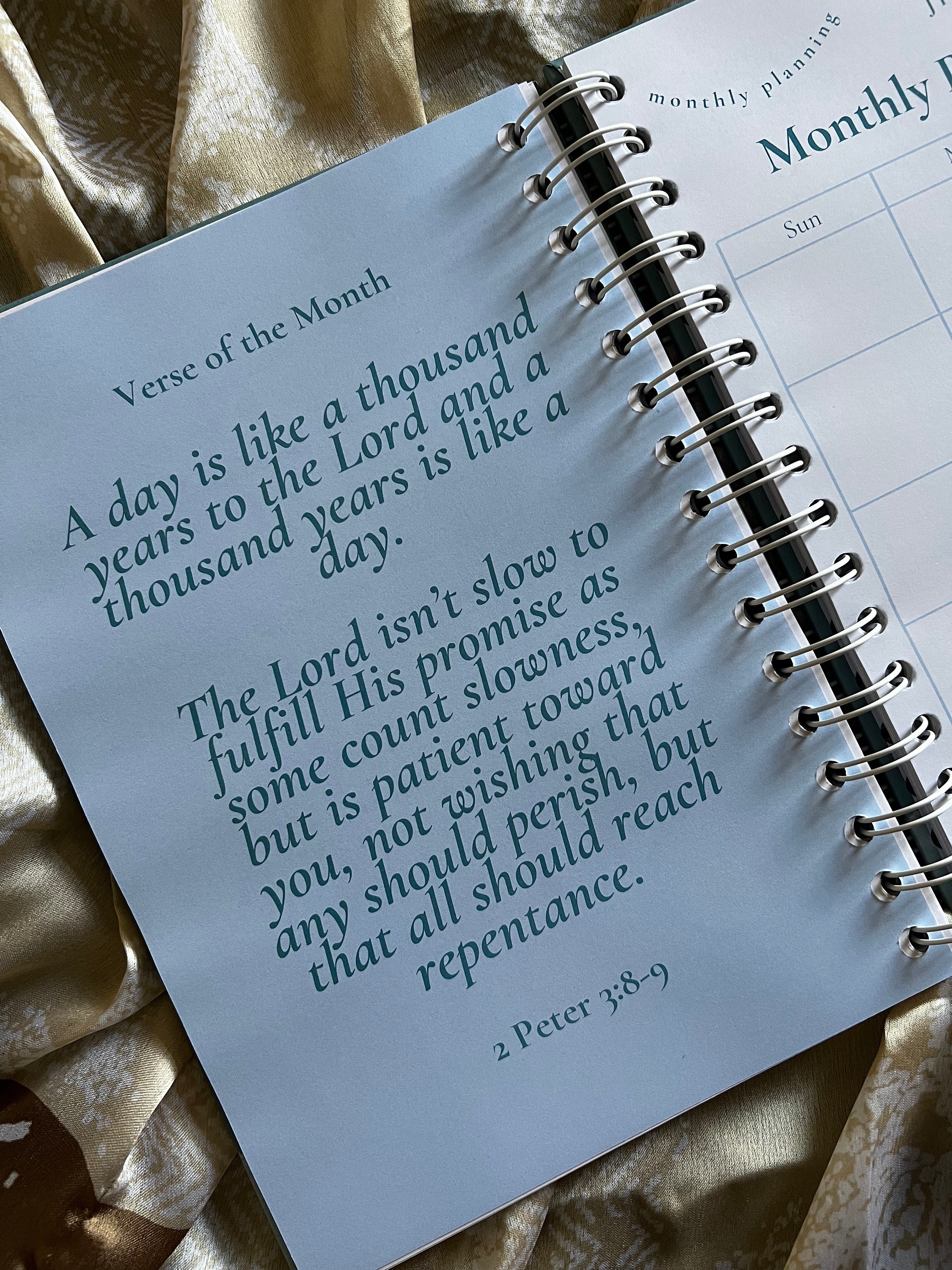 christian-daily-planner-prayer-journal-daily-2025-planner-bible