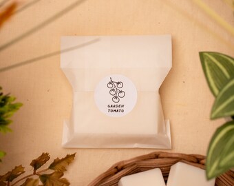 garden tomato | Natural Soy Wax Melts | Handmade Gifts, Eco Friendly, Tomato Leaf, Fresh Basil, Earthy Scent, Summer