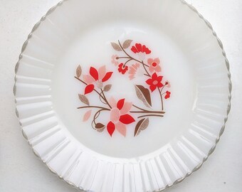 Three (3) Termocrisa Mexico red brown floral mid century vintage fireglass 9" plates with gold rims