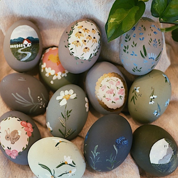 Hand Painted Wooden Easter Eggs | Easter Decoration | Spring Decoration | Heirloom Easter Egg | Set/6