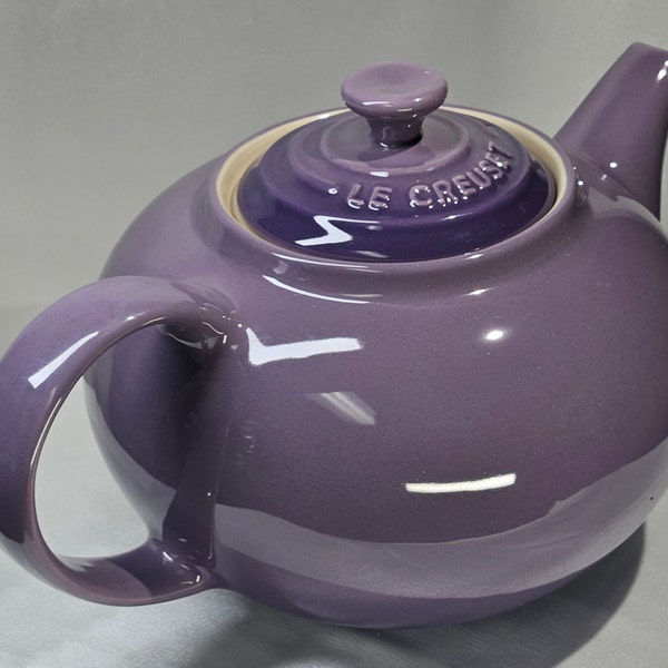 Le Creuset Ultra Violet Theepot (NIEUW) Van de showroom tot bij u thuis!