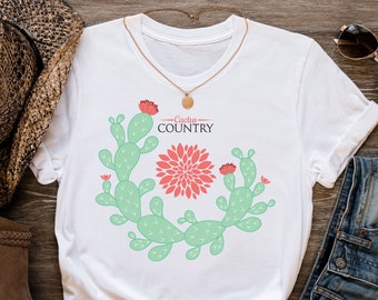 Cactus tee, Cactus wreath t-shirt, Cactus shirt, Desert tee, Western t-shirt, Southwestern tee, Nature shirt, Country tee, Gift for her