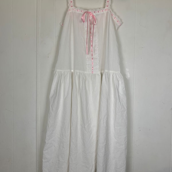 Lanz of Salzburg White Night Gown