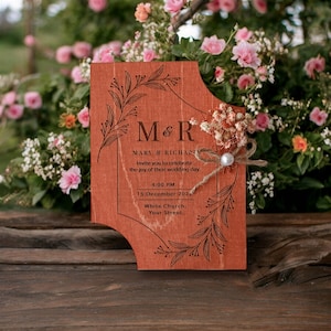 Convite de casamento floral personalizável, convites de casamento no campo, anúncio de casamento de madeira gravado, convite para convidados especiais