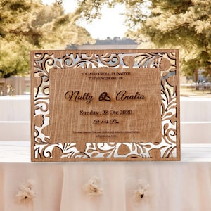 Faire-part de mariage en bois gravé, faire-part de mariage rustique, faire-part de lys, faire-part en bois, faire-part de mariage, faire-part de fiançailles