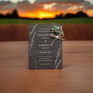 bloemen houten huwelijksuitnodiging, huwelijksuitnodiging, luxe houten trouwkaart, bewaar de datum uitnodigen houten, bloemenverlovingsuitnodiging