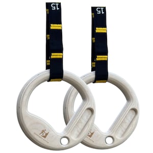 Mountain Rocks Hölzerne 35mm Gymnastikringe mit Fingertraining Hangboard | Turnringe aus Holz