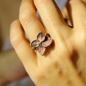 Real alchemy floral ring in purple colored silver, Hydrangea flower, lightweight ring, botanical ring unique