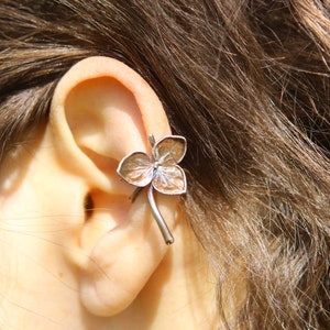Flower Cuff in silver with small Hydrangea flower, Floral Earcuff, Purple color flower cuff
