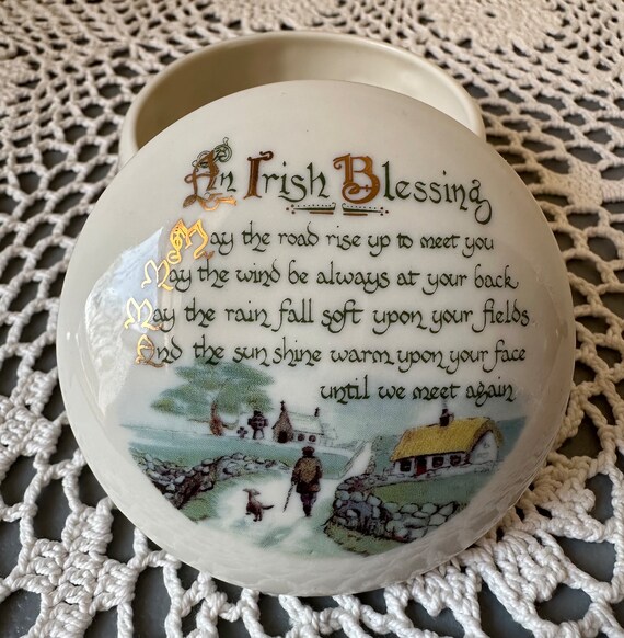 Belleek Irish Blessing Trinket/Ring Box, Parian C… - image 3