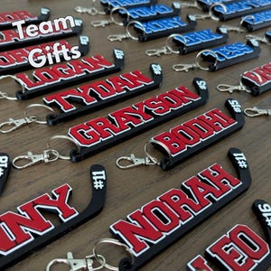 Personalized Hockey Team Gifts – Hockey Bag Tags – Coach Gifts – Tournament and End of Season Gifts – Team Bundle