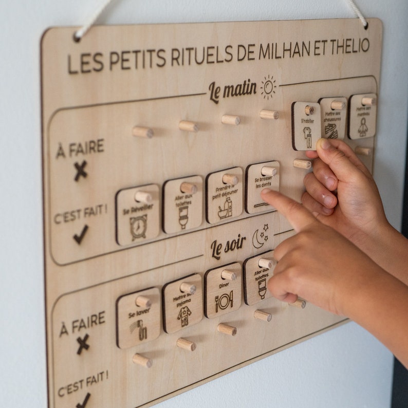 Personalized wooden morning and evening routine motivation board Montessori France image 4