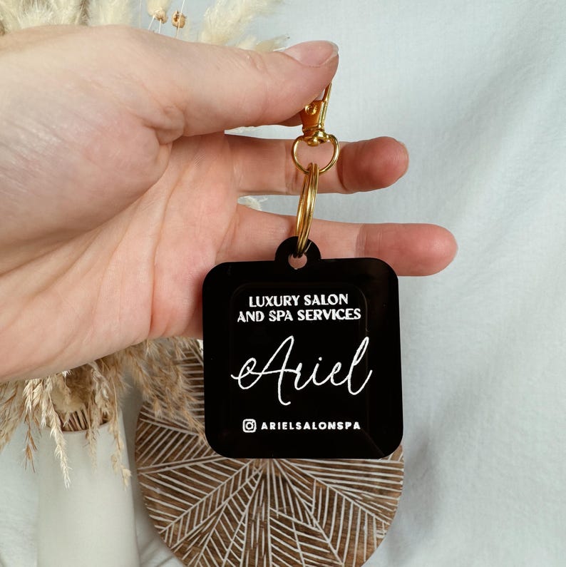 Body Spa Keychains Custom Beauty Smart NFC Keychain for Social Media, NFC Beauty Salon ...