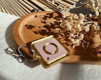 Instagram Smart NFC keychain for social media, NFC Small Business Keychain, Tap and Follow Keychain, Cash App Instagram TikTok Tap Keychain