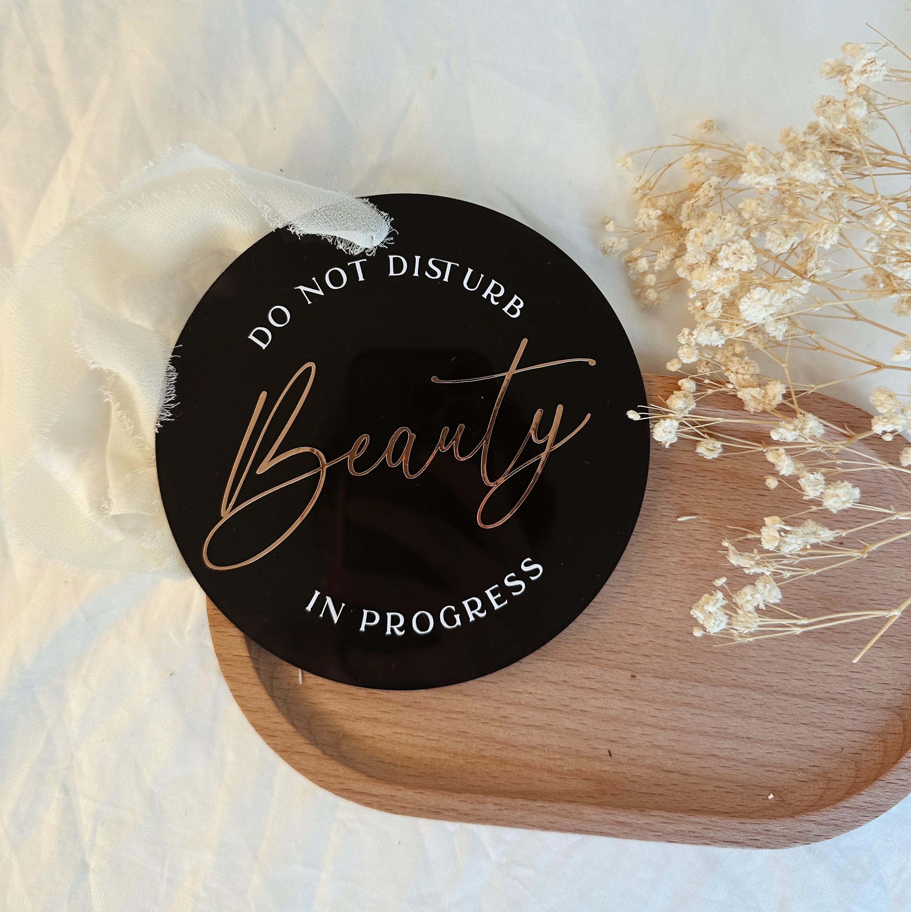 Beauty salon Do Not Disturb Door Sign, Treatment room sign, Beauty studio, Lash and brow Acrylic door hanger, In Session Sign, Massage, Glow