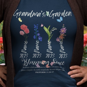 Oma&#39;s Garden aangepaste geboortebloem met naam T-shirt, uniek cadeau voor grootmoeder, gepersonaliseerd damesshirt, geboortemaand bloem