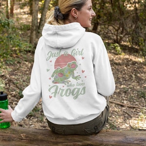 Frog Hoodie, Frog Sweatshirt, Cottagecore Hoodie, Nature Shirt, Heart Shirt, I Love Frogs, Frog Lover Gift, Frog Aesthetic, gift for her
