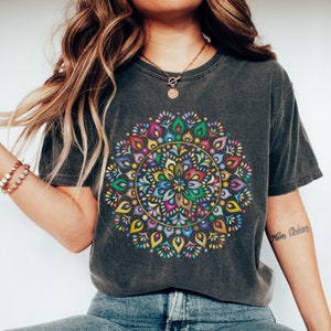 Colorful Mandala Shirt, Mandala Tshirt, Yoga T Shirt, Spiritual Shirt, Meditation Shirt, Psychedelic Shirt, Trendy Shirt, Gift for Her