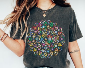 Colorful Mandala Shirt, Mandala Tshirt, Yoga T Shirt, Spiritual Shirt, Meditation Shirt, Psychedelic Shirt, Trendy Shirt, Gift for Her